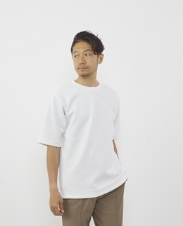 3Dジャガード5分袖クルーネックTシャツ