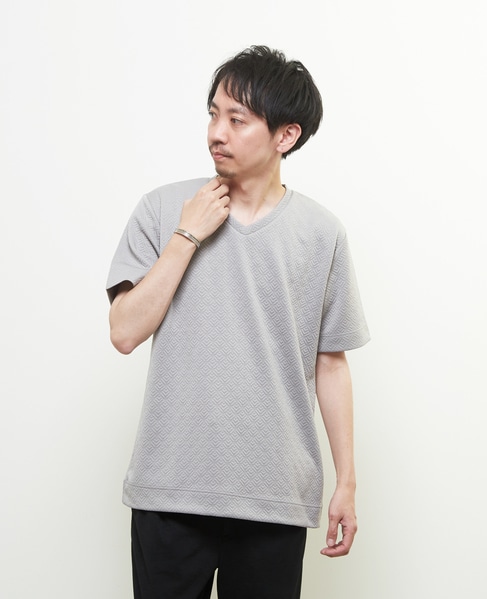ジオメトリックブリスターVネックハーフスリーブTシャツ 詳細画像 グレー 3
