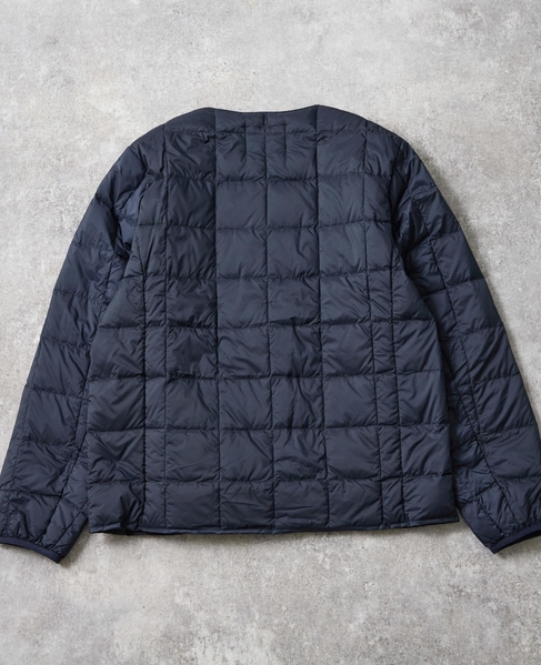 【TAION/タイオン】ベーシック クルーネックボタン インナーダウンジャケット 詳細画像 ダークネイビー 9
