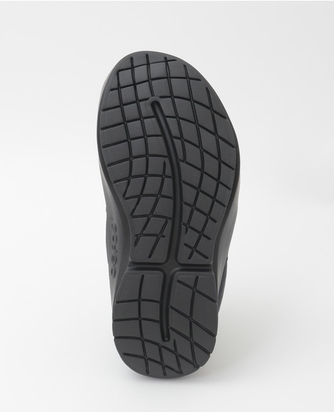 【OOFOS/ウーフォス】OOcOOzie Thermo Mule 詳細画像 ブラック 5