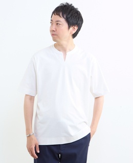 冷感プレーティング天竺キーネックTシャツ