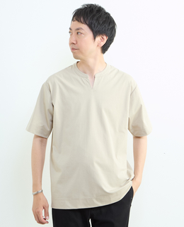 冷感プレーティング天竺キーネックTシャツ