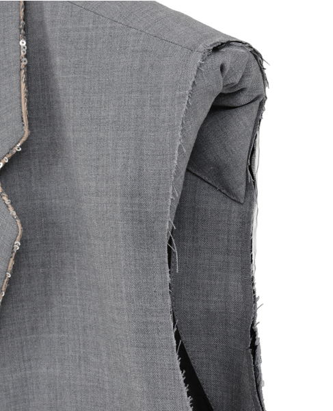 【LUTZ HUELLE/ルッツヒュエル】ベルト付きカットオフ・テーラードロングベスト 詳細画像 グレー 5