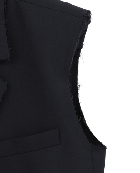 【LUTZ HUELLE/ルッツヒュエル】カットオフディテール・テーラードベスト 詳細画像 ネイビー 4