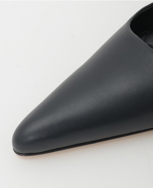 【BRENTELLA/ブレンテッラ】ポインテッドトゥミュール 詳細画像 ブラック 8