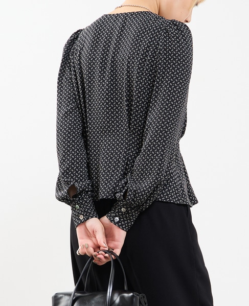 Vネックウエストタックブラウス 詳細画像 ブラック系その他 3