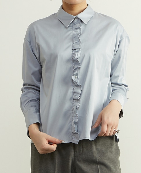 前立てフリル袖ボリュームブラウス