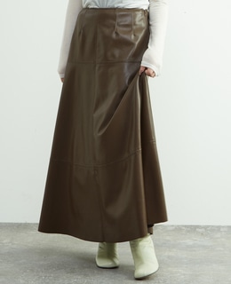 合成皮革切替デザインマーメイドスカート