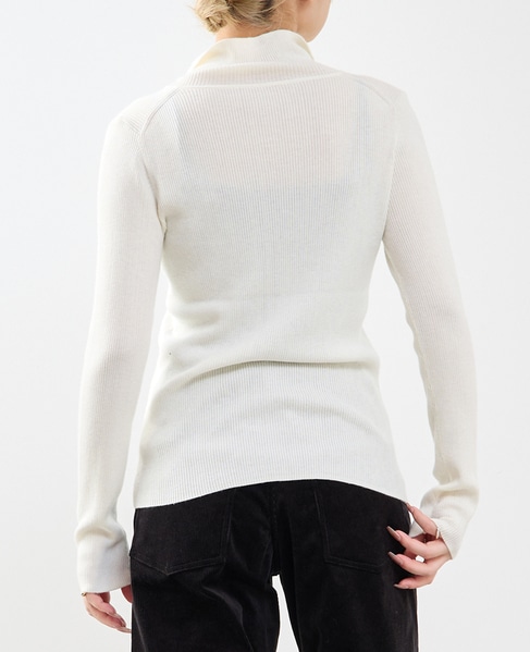 釦開きタートルニット 詳細画像 オフホワイト 3