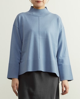 ライン入りニット