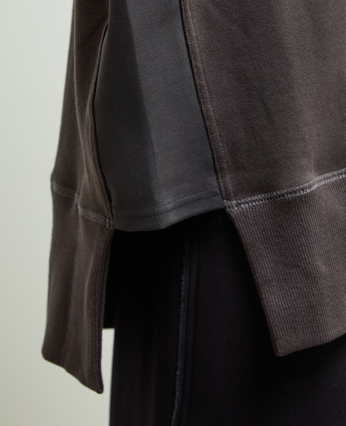 【nota della mano sinistra（ノータ デラ マノ シニストラ）】袖切替デザインスウェット 詳細画像 チャコールグレー 16