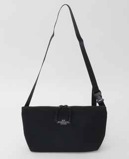 【BAGSINPROGRESS/バッグスインプログレス】Fannypack Crossbody J - Double Mesh