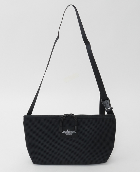 【BAGSINPROGRESS/バッグスインプログレス】Fannypack Crossbody J - Double Mesh 詳細画像 ブラック 1