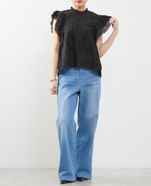 スカラ刺繍フリルブラウス 詳細画像 ブラック 4