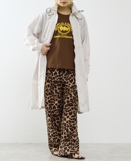 ナイロンフード付コート（フード収納可）