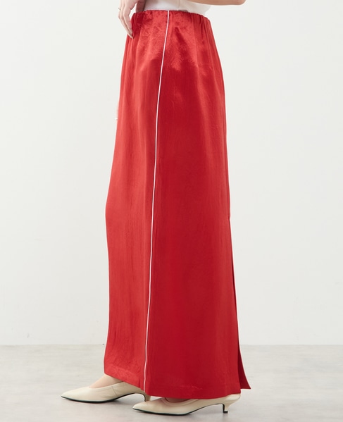 上品な光沢感のIラインスカート 詳細画像 レッド 4