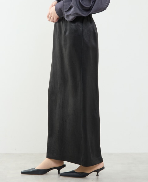 上品な光沢感のIラインスカート 詳細画像 ブラック 4