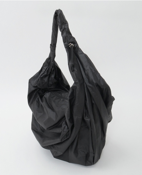 【ACOC/アコック】GLOSSY MID TANGLE TWIST BAG 詳細画像 ブラック 2