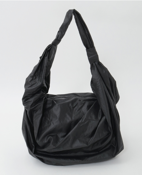 【ACOC/アコック】GLOSSY MID TANGLE TWIST BAG 詳細画像 ブラック 3