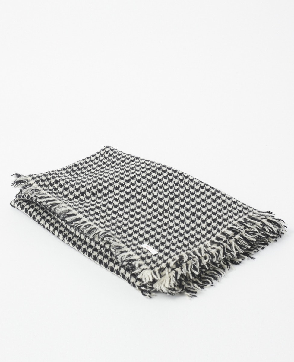 Hint Hint カシミヤハウンドトゥースチェックストール 商品詳細 メルローズ公式通販 Melrose Store メルローズストア