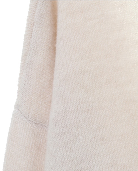 【ふわっと暖かい風合いの深めVネック☆レイヤードを楽しめるプレーンなシンプルニット】 詳細画像 ライトベージュ 12