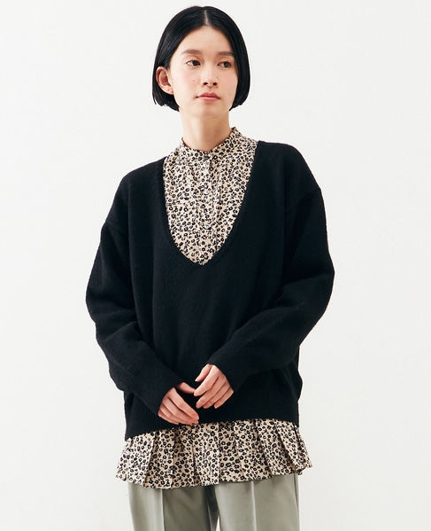 【ふわっと暖かい風合いの深めVネック☆レイヤードを楽しめるプレーンなシンプルニット】 詳細画像 ブラック 1