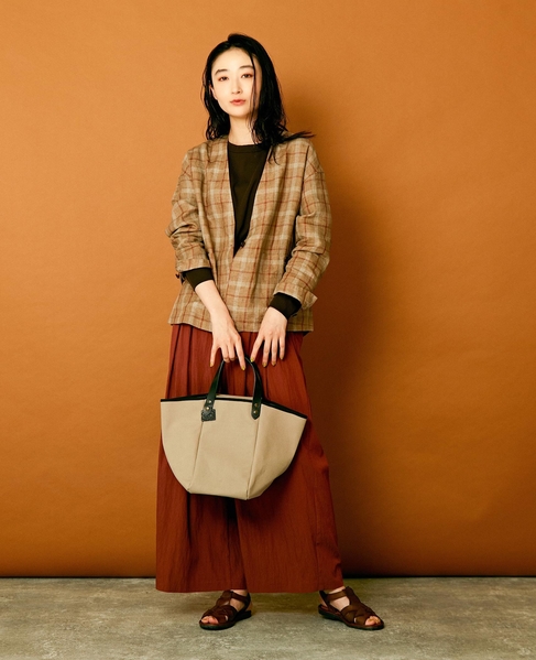 【リラクシーなシルエットのコットンレーヨンタックワイドパンツ】 詳細画像 ボルドー 12