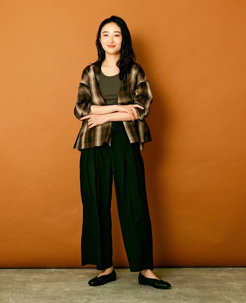 【リラクシーなシルエットのコットンレーヨンタックワイドパンツ】 詳細画像 ブラック 6