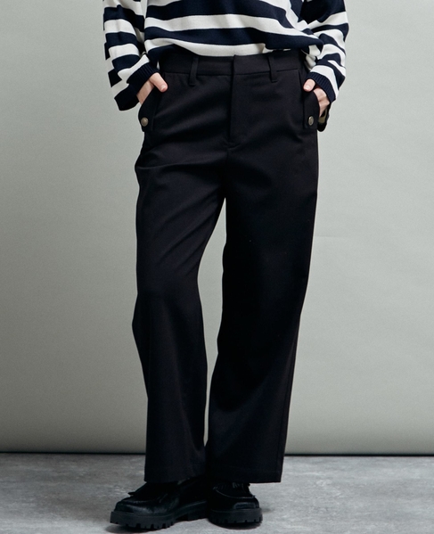 【マリンボタンがポイントのストレッチストレートパンツ】 詳細画像 ブラック 1