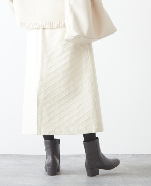 品のある微光沢フェイクレザーキルティングスカート 詳細画像 ホワイト 10