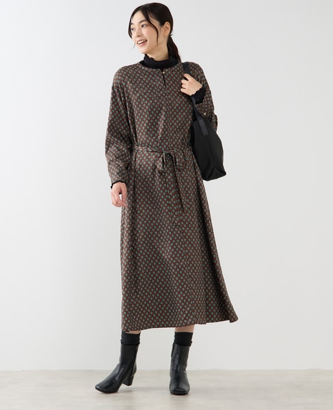 【小紋プリントフレアワンピース】 詳細画像 ブラウン 10