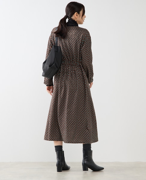 【小紋プリントフレアワンピース】 詳細画像 ブラウン 6