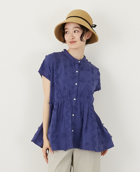 【コットンローン3D刺しゅうバンドカラーブラウス】 詳細画像 ブルー 1