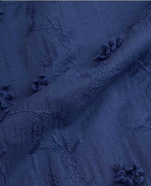 【コットンローン3D刺しゅうバンドカラーブラウス】 詳細画像 ブルー 14