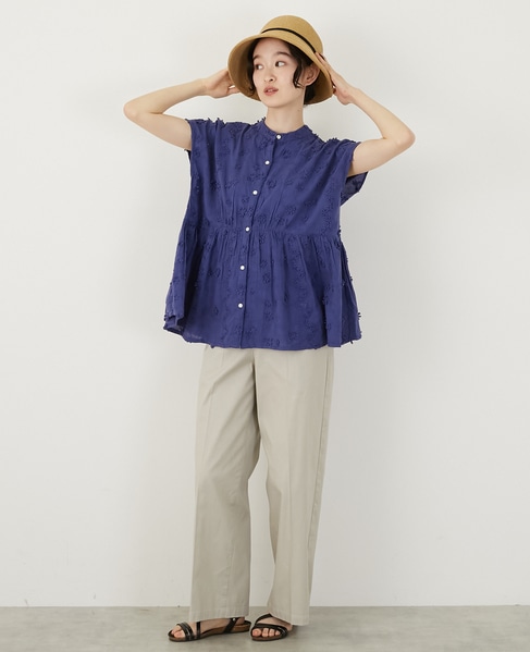 【コットンローン3D刺しゅうバンドカラーブラウス】 詳細画像 ブルー 3