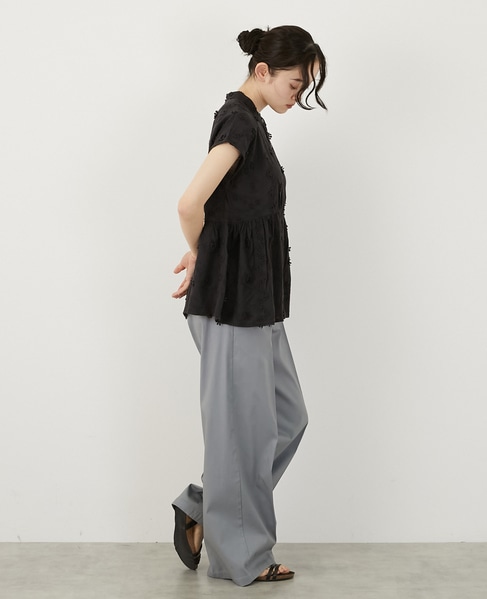 【コットンローン3D刺しゅうバンドカラーブラウス】 詳細画像 ブラック 7