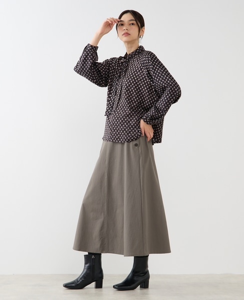 【小紋プリントタイ付きブラウス】 詳細画像 ブラック 3