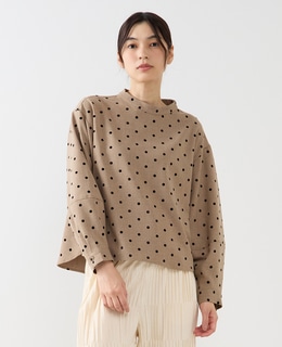 【フロッキードットスタンドカラーブラウス】