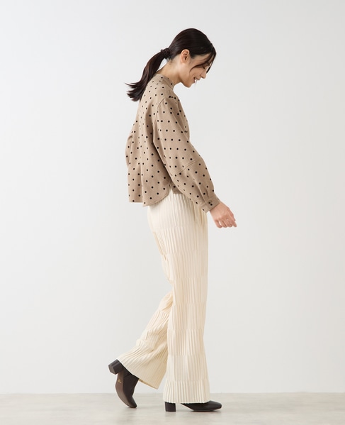 【フロッキードットスタンドカラーブラウス】 詳細画像 ベージュ 6