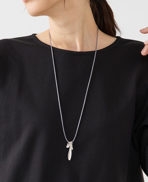 【じゃらじゃらチャームネックレス】 詳細画像 グレー 1