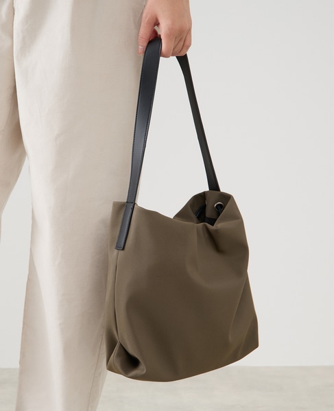 【ギャザーショルダーバッグ】 詳細画像 モカ 2