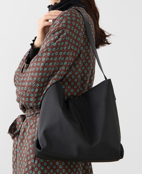 【ギャザーショルダーバッグ】 詳細画像 ブラック 1