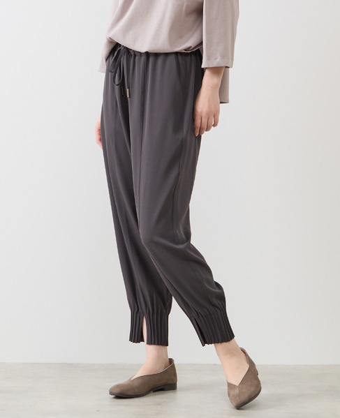 【LOURMARIN】裾タックテーパードパンツ 詳細画像 チャコールグレー 1