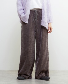 イージーストレートパンツ