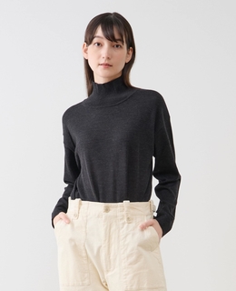 メリノウールハイネックニットプルオーバー