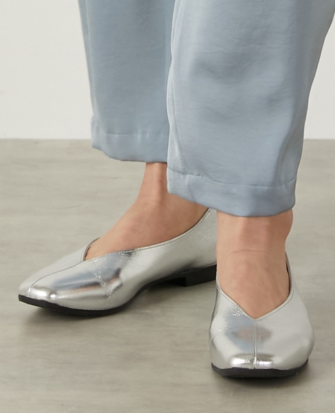 Vカットフラットシューズ 詳細画像 シルバー 1