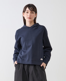 シンプルフーディー