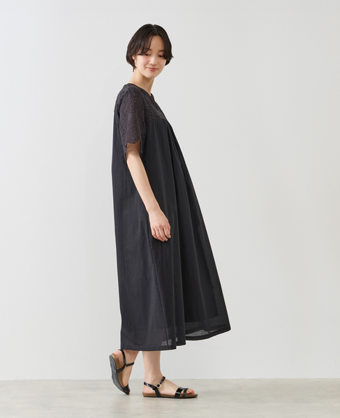 【スカラップ刺しゅう切替スキッパーワンピース】 詳細画像 ブラック 8