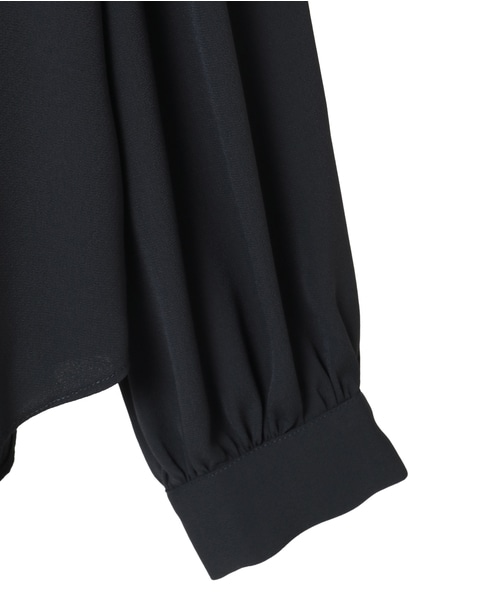 【noir】バックサテンフリルブラウス 詳細画像 チャコールグレー 13