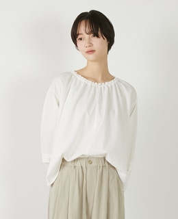 【クレープギャザースモックブラウス】